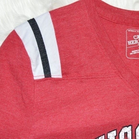 Wisconsin Badgers V Neck Short Sleeve Tee | Medium - Picture 3 of 5